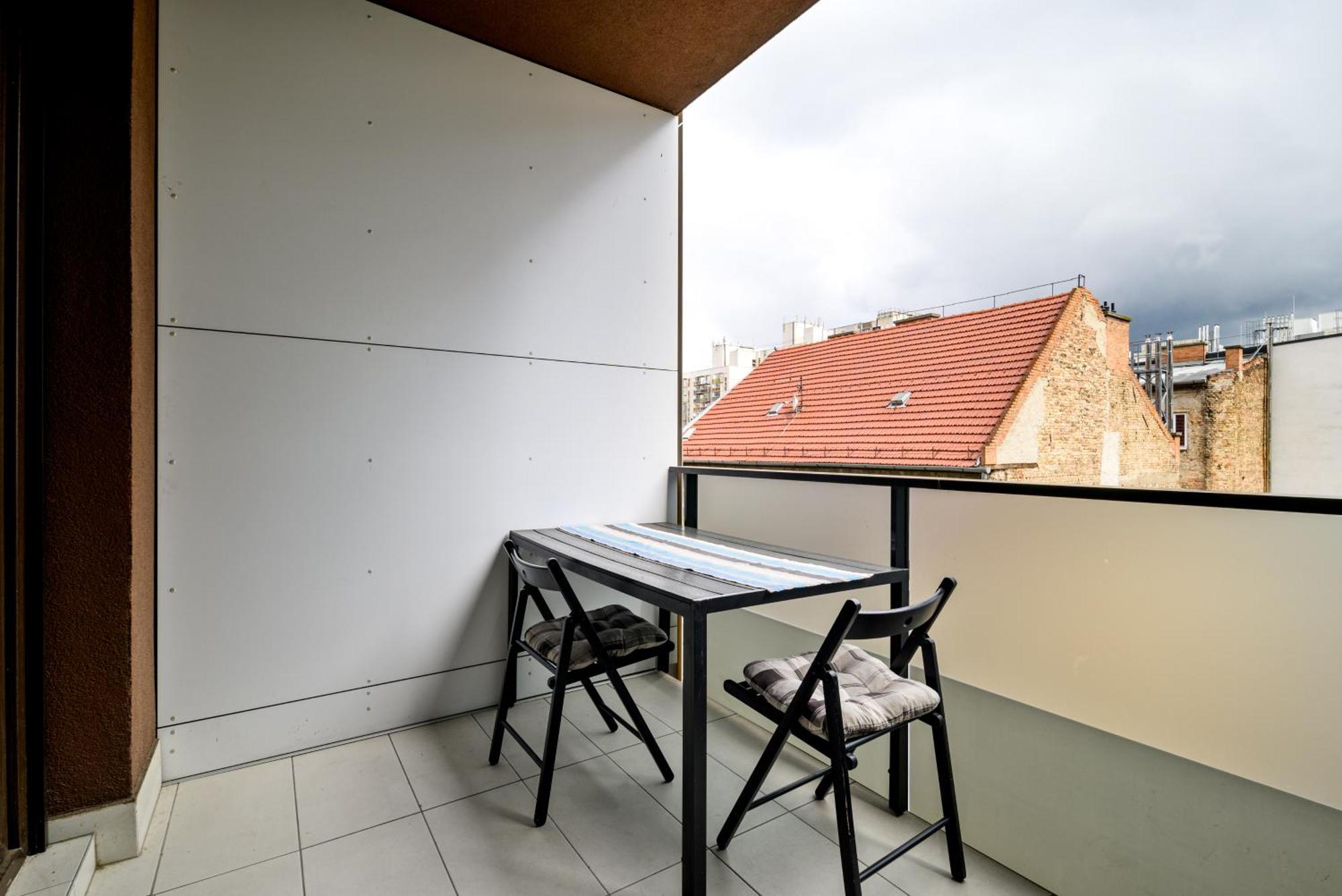 Atrium Residence Deluxe Suite-Free Parking Garage Same Building Budapest Extérieur photo